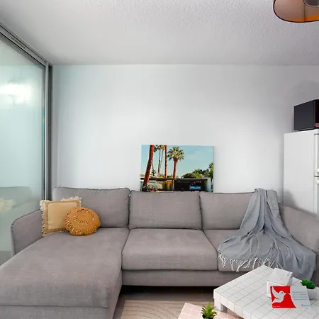 דירה East Land-3 By Interhome *